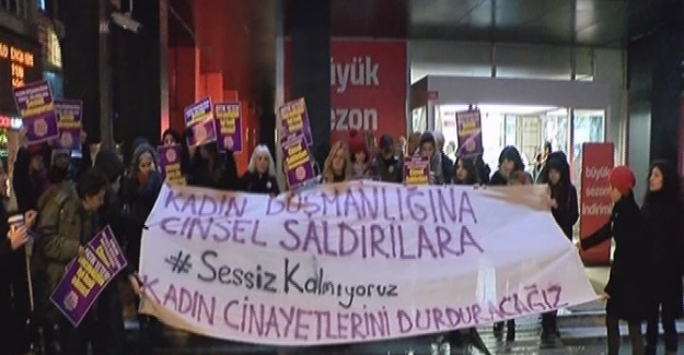 Trafiği kapatıp kadına şiddeti protesto ettiler