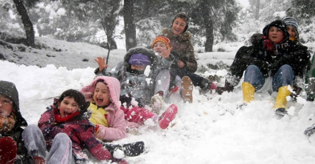 Ve İzmir’de de kar tatili