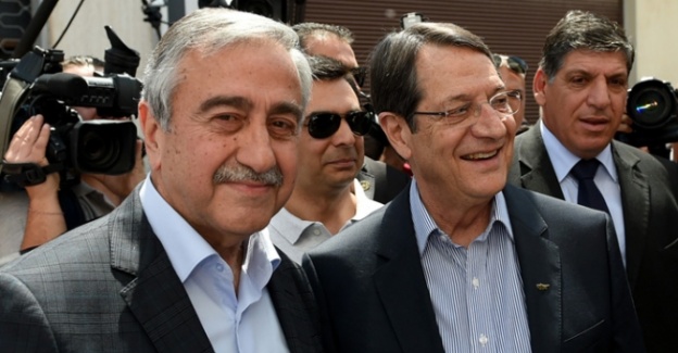 Akıncı ve Anastasiadis’ten ortak çağrı