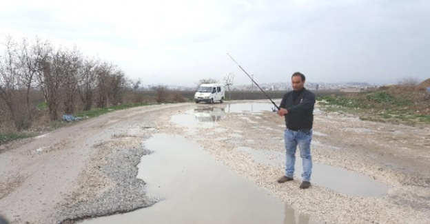 Ana yolda oltalı protesto