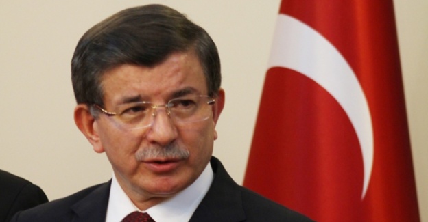 Başbakan Davutoğlu Ukrayna’ya gitti