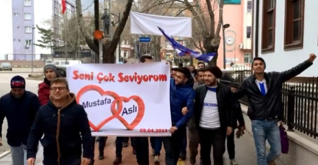 Çılgın taraftar aşkını böyle ilan etti