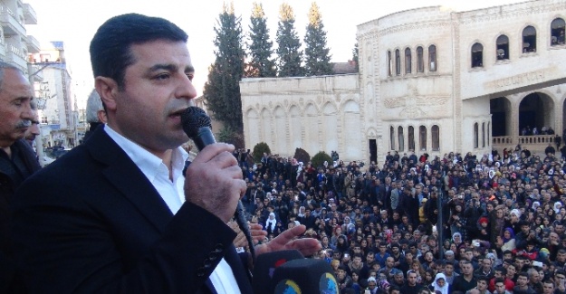 Demirtaş "hendek" söylemine devam etti