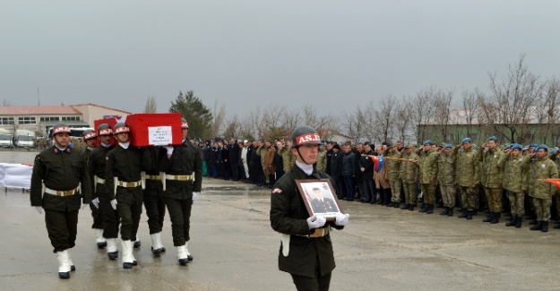 İdil şehidi törenle memleketine uğurlandı