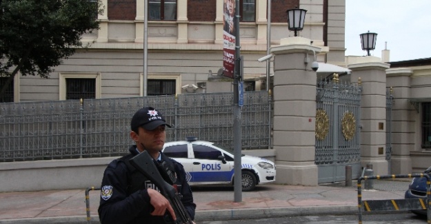 Alman Başkonsolosluğu önünde yoğun güvenlik önlemi