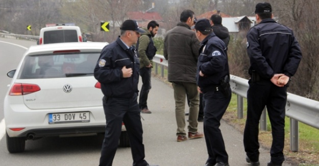 Ankara polisinin aradığı şüpheliler, TEM Otoyolunda kaçarken yakalandı