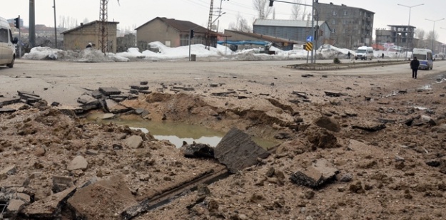 Hakkari’de hain tuzak: 3 şehit, 12 yaralı