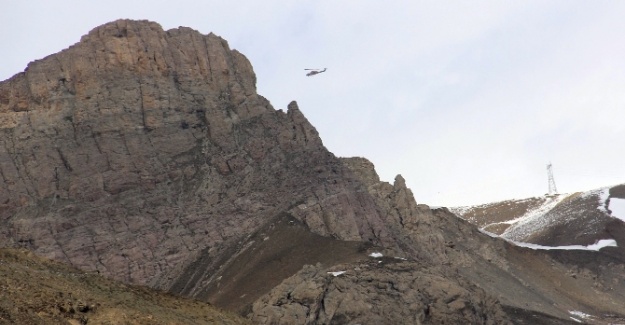 Hakkari’de hareketli saatler