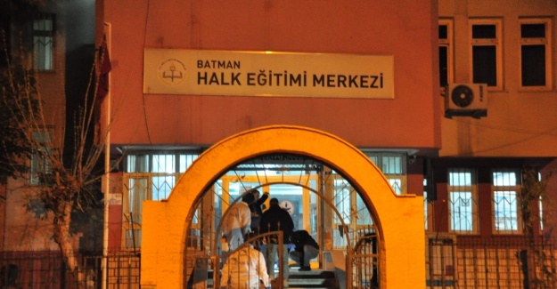 Halk eğitim merkezine bombalı saldırı!