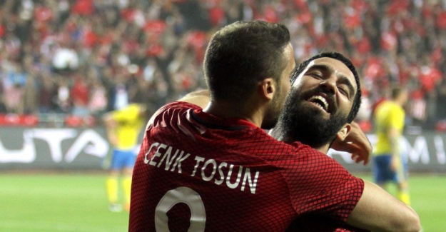 İsveç’e "Cenk Tosun" darbesi