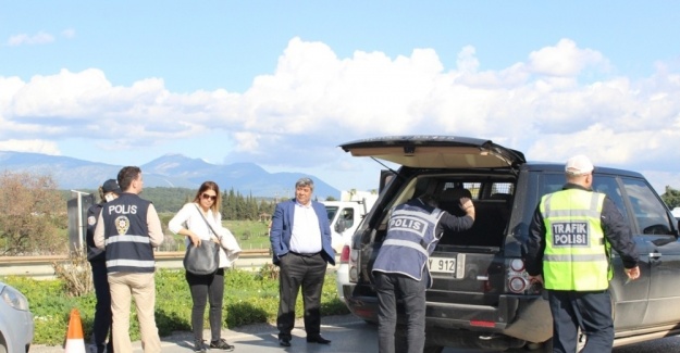 İzmir’de 497 kişi yakalandı