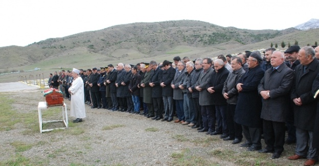 Patlamada can veren üniversiteli toprağa verildi