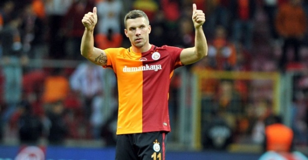 Podolski iddiaları yalanladı