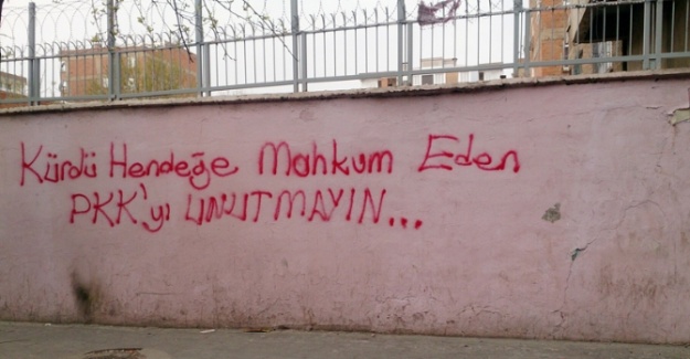 Vatadaşlar PKK’ya tepkilerini duvar yazılarına döktü
