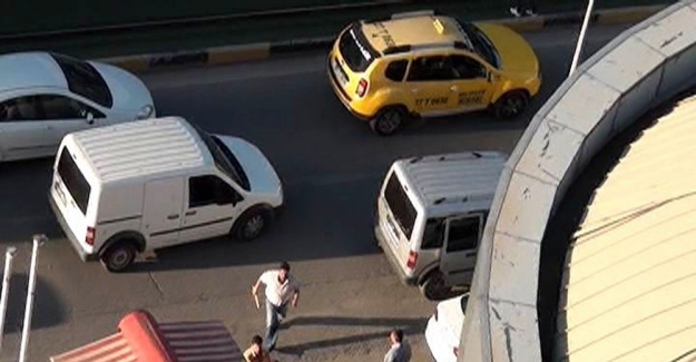 Alkollü şahıstan polise tokmaklı saldırı