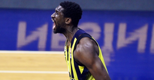 Ekpe Udoh MVP seçildi