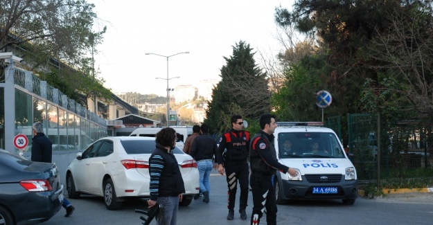 Silah sesleri emniyeti harekete geçirdi