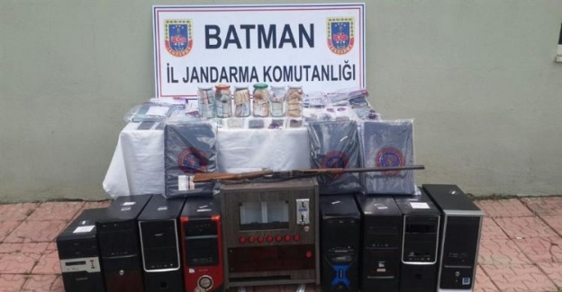 Batman’d bahis operasyonu: 14 gözaltı
