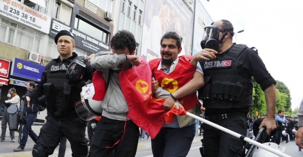 Beşiktaş’ta polis müdahalesi: Gözaltılar var