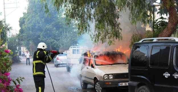 Bir anda alev topuna döndü!