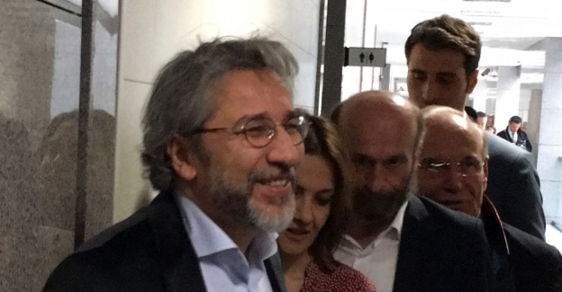 Dündar’a saldırıyla ilgili 2 kişi serbest bırakıldı