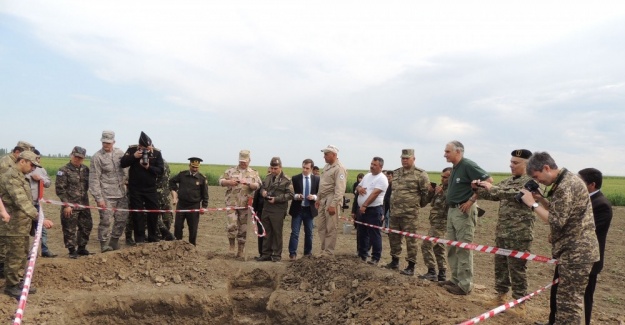 Ermenistan, kullanımı yasak mermiler atıyor