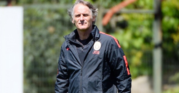 Riekerink ligi 3’te 3’le tamamlamak istiyor