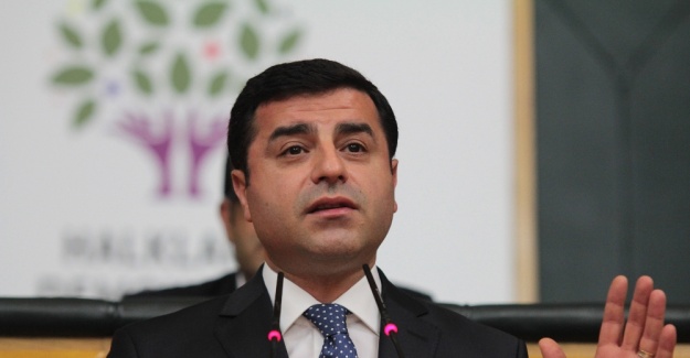 Demirtaş grup toplantısında konuştu