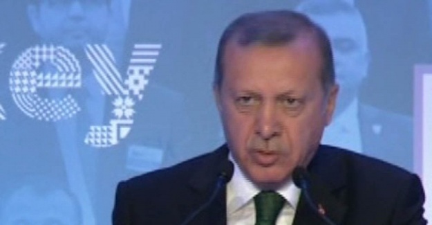 Erdoğan Merkel’e yüklendi: Elinden gelen oylamaya katılmamak mı!