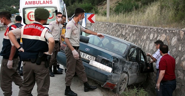 İftar yolunda kaza: 1 ölü, 4 yaralı