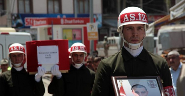 Şehit asker son yolculuğuna uğurlandı