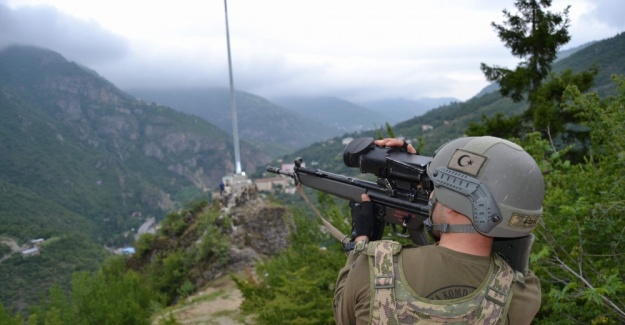 3 polisi şehit eden teröristler çembere alındı