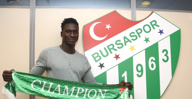 Bursaspor’da çifte imza