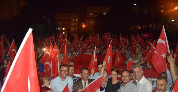 Hakim ve savcılar demokrasi için yürüdü