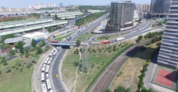 Otogardaki yoğunluk havadan görüntülendi