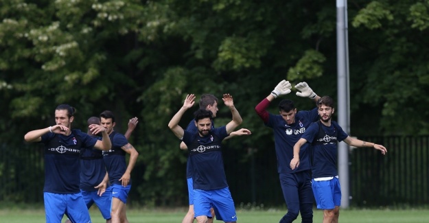 Trabzonspor çalışmalarını sürdürüyor