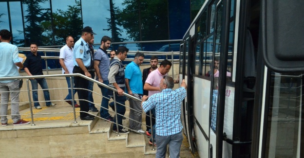 Zonguldak’ta 12 hakim ve savcı tutuklandı