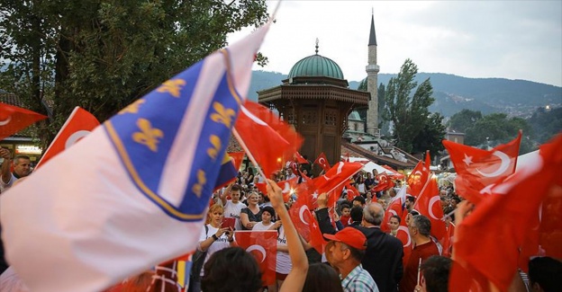Balkan Müslümanları 'anavatan' Türkiye için nöbette
