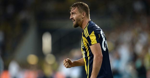 Beşiktaş Caner'i KAP'a bildirdi