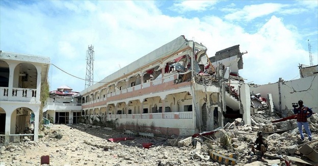 Somali'de Cumhurbaşkanlığı Sarayı yakınında patlama