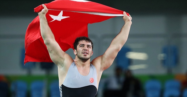 Türkiye'nin Rio'daki üçüncü madalyası Cenk İldem'den