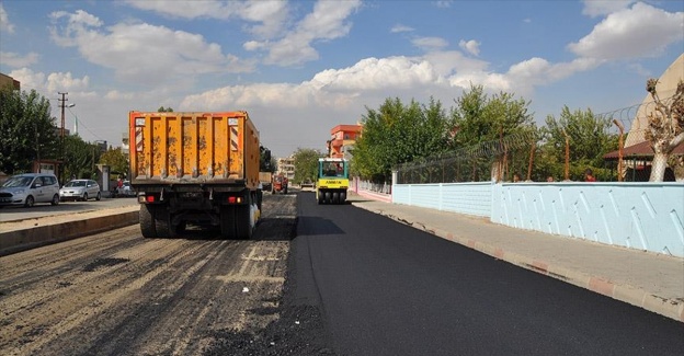 Batman'da asfalt, yol yapım ve kaldırım çalışmaları başlatıldı