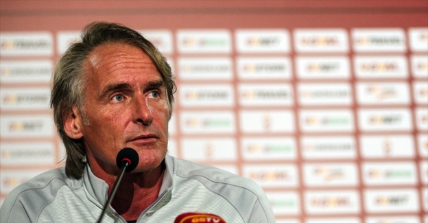 Galatasaray Teknik Direktörü Riekerink hedeflerini açıkladı