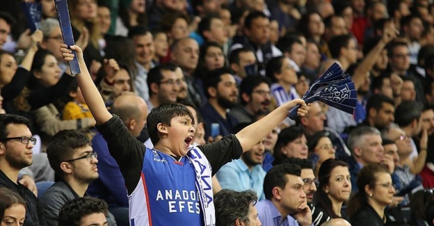 Cep'ten bilet! Anadolu Efes dijital bilete geçti