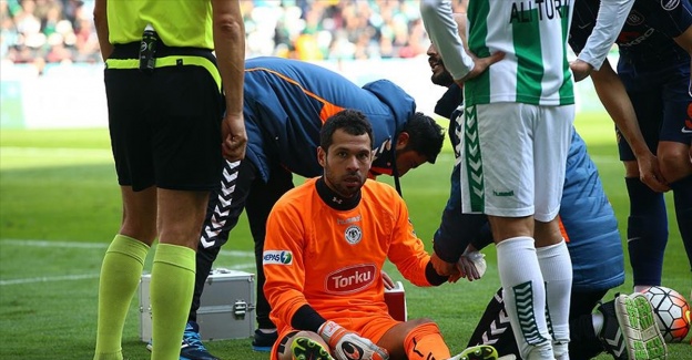 Serkan Kırıntılı UEFA'da haftanın oyuncusuna aday
