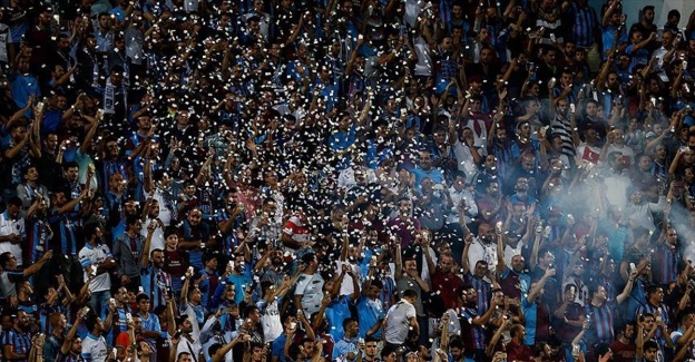 Trabzonspor'un derbi maçlarına misafir taraftar alınmayacak
