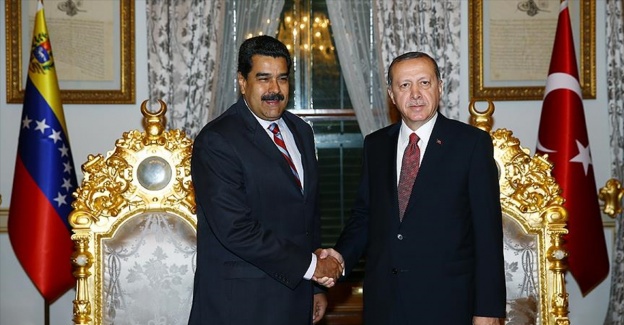 Cumhurbaşkanı Erdoğan, Venezuela Devlet Başkanı Moros'la görüştü
