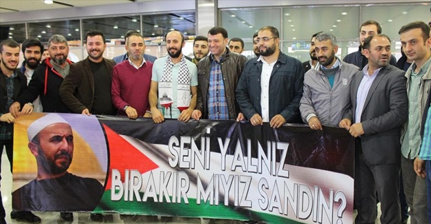 İsrail'in serbest bıraktığı Türk vatandaşı yurda döndü