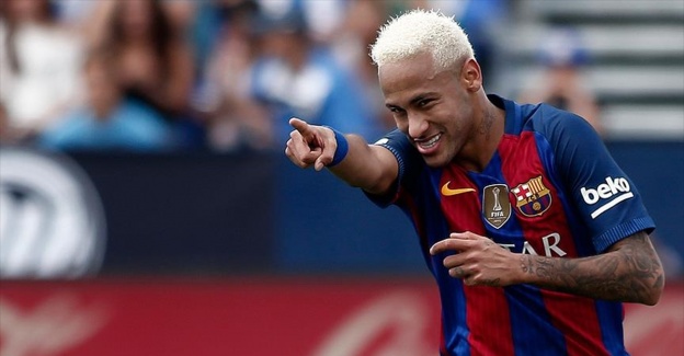 
Neymar 2021'e kadar Barcelona'da
