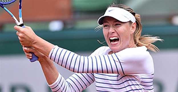 Sharapova korta çıktı